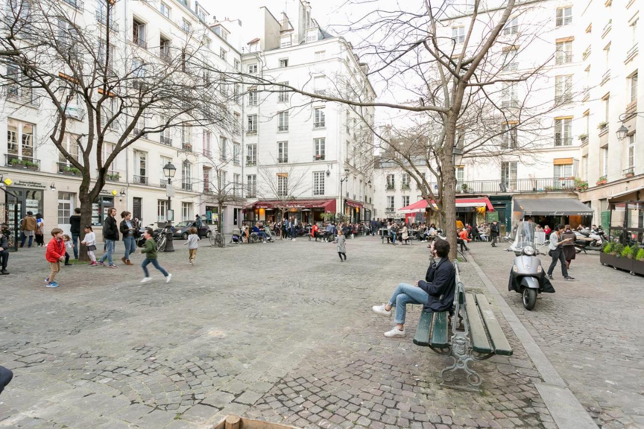 Le Marais Place Sainte Catherine With Ac Париж Екстериор снимка